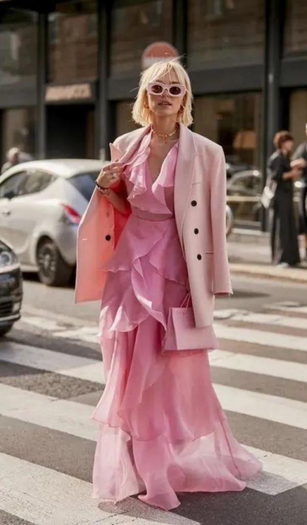 不同膚色搭配不同顏色的衣服，告別違和感