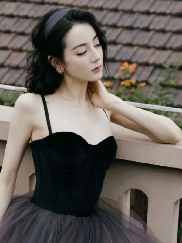 新年第一波種草，我看王鷗行