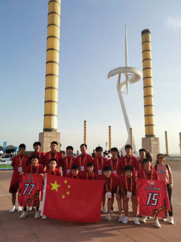 &OpenCurlyDoubleQuote;05後&rdquo;冰球少年：熱血為國，衝刺省運會