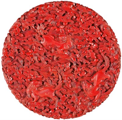 朱豔華綺：從乾隆朝宮廷漆器窺清代漆工藝