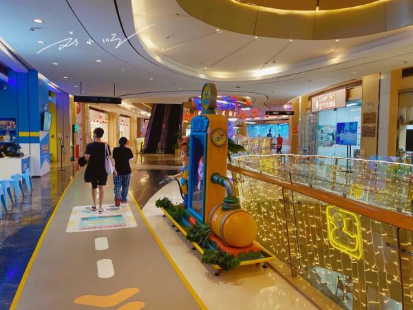 廣東佛山有一家老牌商場，與廣州著名商場同名，可惜人氣卻不旺