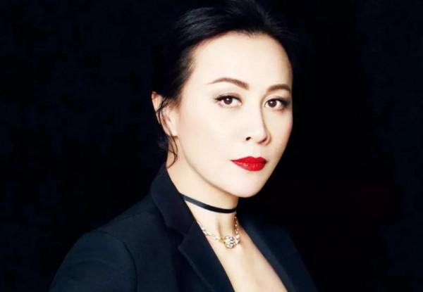 劉嘉玲美圖集｜也許這就是梁朝偉喜歡她的原因吧