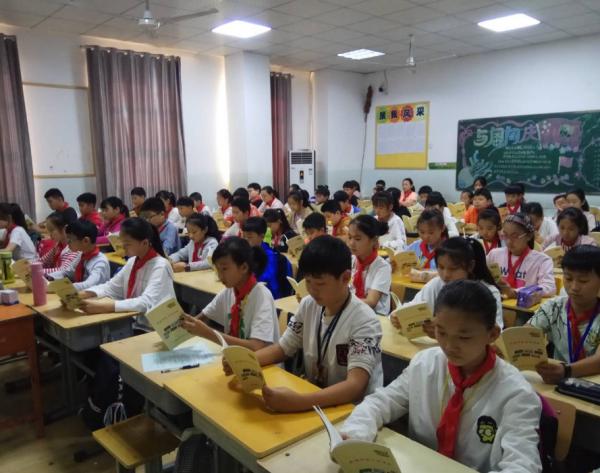 教育局通知,多地中小學和幼兒園停課,學生很高興,但還有壞訊息 教育局通知,多地中小學和幼兒園停課,學生很高興,但還有壞訊息