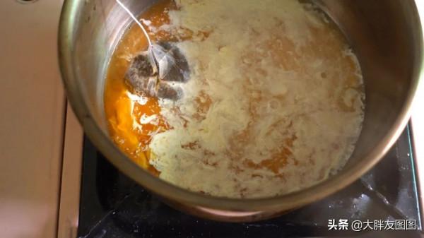 如何自制意式紅茶奶凍？配方和做法都給你，絲滑綿密，奶味香濃