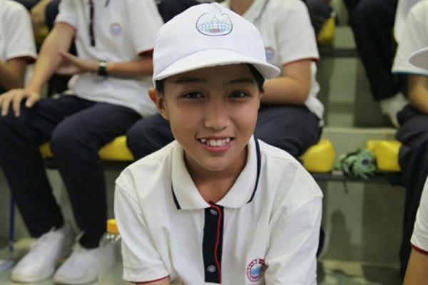 “天才街舞少女”席佳琪：靠撿廢品賣錢學跳舞，12歲獲中國區冠軍