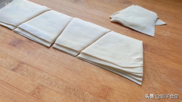 豬肉餃子好吃有竅門,調餡多加這一步,比餃子館的好吃,又鮮又香 豬肉餃子好吃有竅門,調餡多加這一步,比餃子館的好吃,又鮮又香