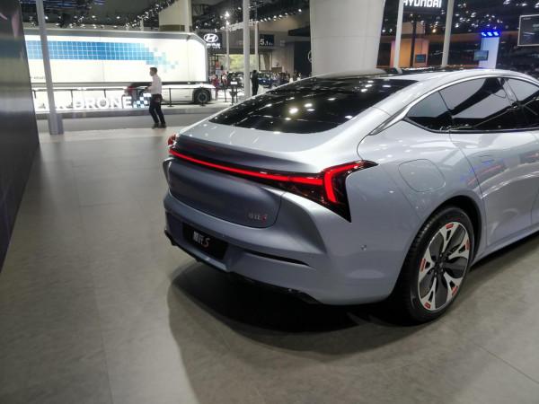 2021廣州車展新能源轎車篇：智己L7、哪吒S、極狐阿爾法S 華為HI