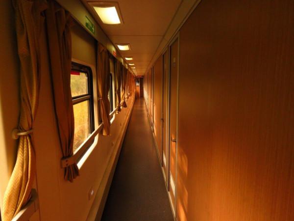 帶著車輪的聲音在阿根廷乘火車旅行。緩慢但浪漫 帶著車輪的聲音在阿根廷乘火車旅行。緩慢但浪漫