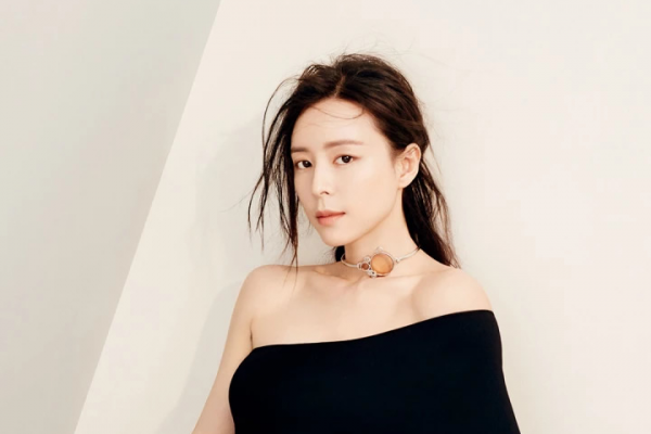 張靜初、陶虹等人倡導素食，卻被扒吃肉穿皮草，網友：言行不一