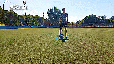 10個經典1v1過人技巧教學 10個經典1v1過人技巧教學