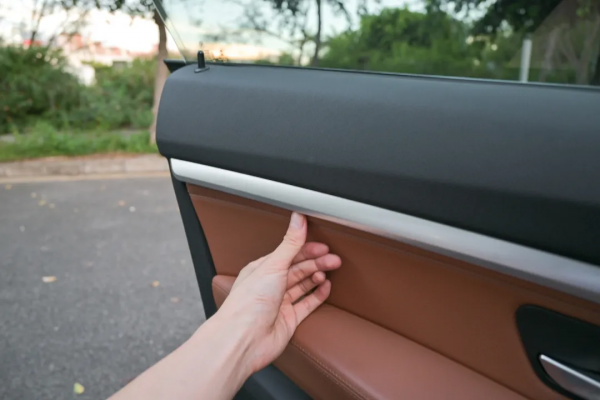 寶馬 320iGT:“全能寶馬”,夠大夠舒服夠豪華,二十多萬唾手可得 寶馬 320iGT:“全能寶馬”,夠大夠舒服夠豪華,二十多萬唾手可得