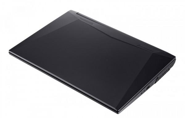 Eurocom Nightsky ARX315超級膝上型電腦 內建Ryzen 9 5950X與RTX 3070