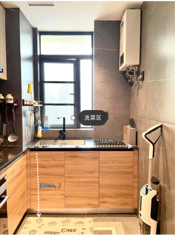 廚房裝修堅持最接地氣的決定，沒被“坑”，而且用起來超順手