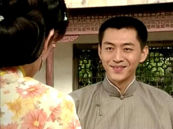 重溫《蒼天有淚》,展雲翔沒愛過蕭雨鵑,紀天虹才是他的白月光 重溫《蒼天有淚》,展雲翔沒愛過蕭雨鵑,紀天虹才是他的白月光