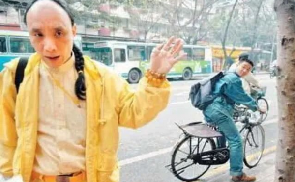 男子自稱皇室後代，向國家索要故宮文物，史學家：多爾袞並無兒子