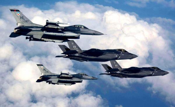 我國專家指出美新型軍機存在缺陷,但對華形成威脅,值得警惕? 我國專家指出美新型軍機存在缺陷,但對華形成威脅,值得警惕?