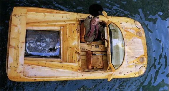 78歲大爺雕貼身衣物,一件25萬!網友看完後都說:有點味道 78歲大爺雕貼身衣物,一件25萬!網友看完後都說:有點味道