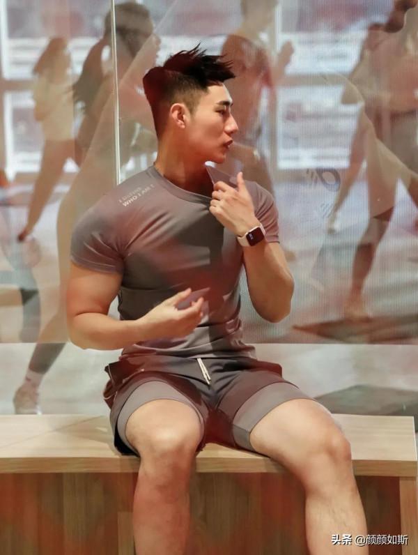 陽光男孩的健身與日常