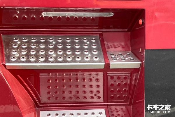 終於見到氫燃料牽引車了,這造型你們喜歡嗎? 終於見到氫燃料牽引車了,這造型你們喜歡嗎?