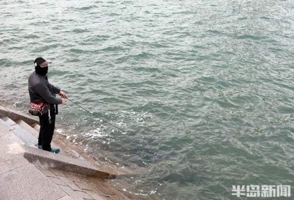 入冬前，垂釣忙