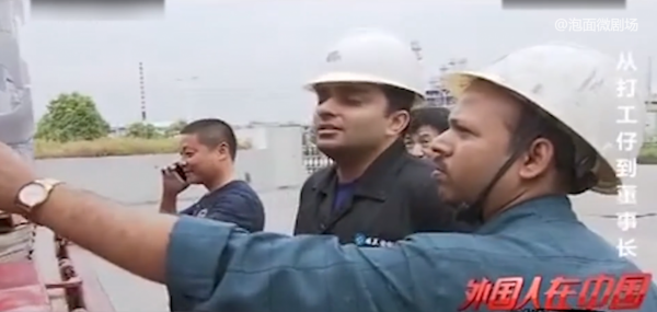 印度小夥沒錢讀高中，跑來中國打工，23歲就當上董事長！紀錄片