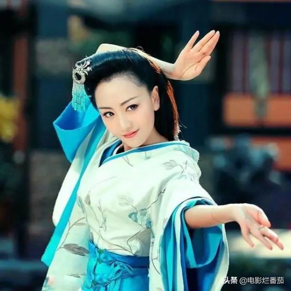 那些風頭蓋過女主的美女配角，各有各的風情，觀眾紛紛被“征服”