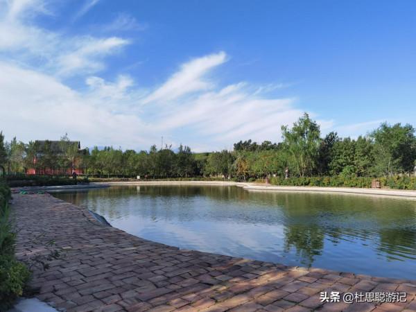 漢EV自駕新疆,不想錯過吉木薩爾的千佛洞,去了讓人有些失望 漢EV自駕新疆,不想錯過吉木薩爾的千佛洞,去了讓人有些失望