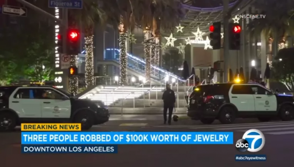 洛杉磯劫匪盯上富人,有人被搶10萬美元珠寶!BLM稱決不能增加警察嚴懲犯罪 洛杉磯劫匪盯上富人,有人被搶10萬美元珠寶!BLM稱決不能增加警察嚴懲犯罪