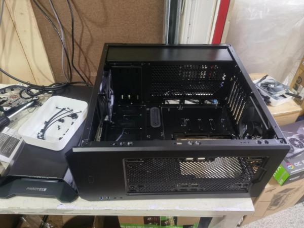 今天一個網友找我來配機器