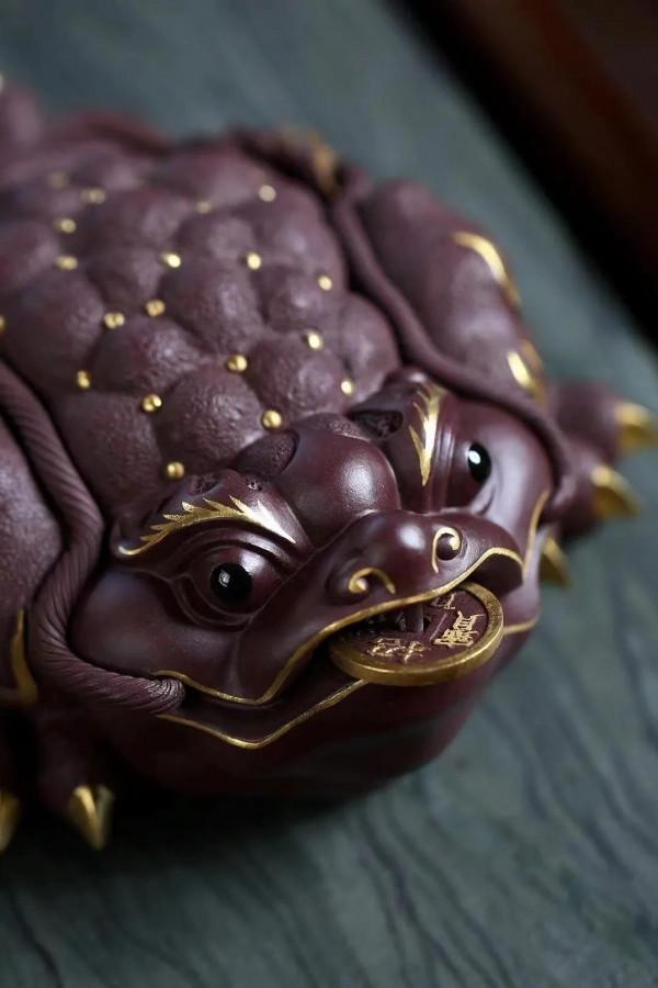 招財金蟾，見過嗎？