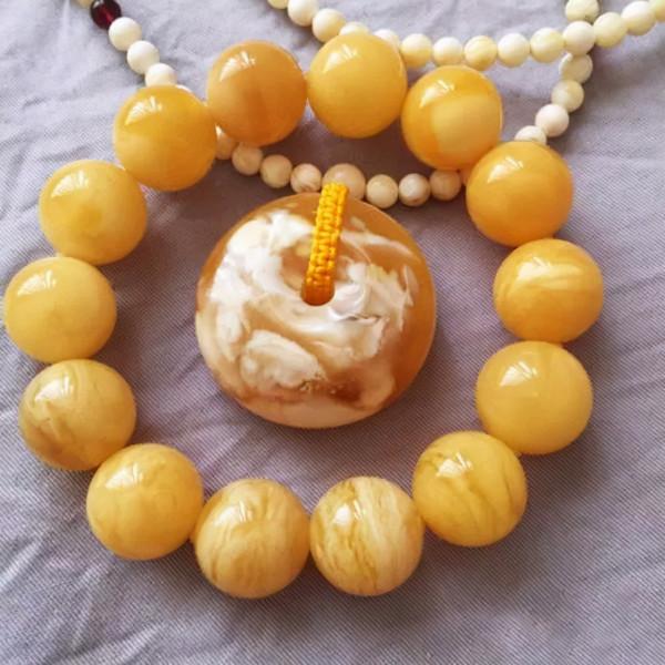 松崗琥珀丨血型決定珠寶？珠寶佩戴與血型上的講究你聽說了嗎？