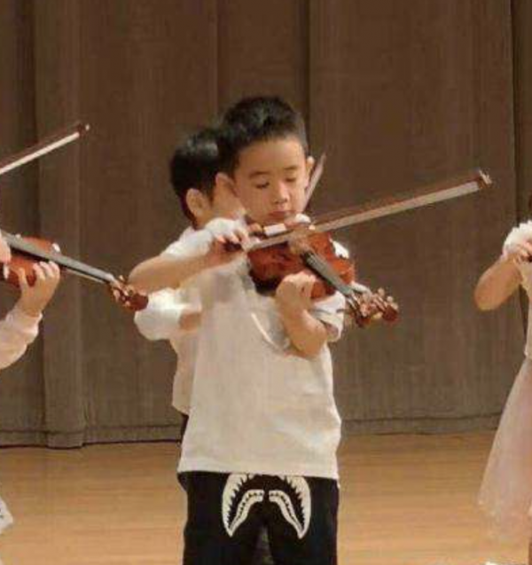 《爸爸去哪兒》17位萌娃才藝驚豔：父母基因強大，贏在起跑線上