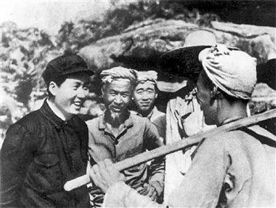 蔣介石任命葉挺為新四軍軍長!毛澤東:他是國民黨中將,合適嗎? 蔣介石任命葉挺為新四軍軍長!毛澤東:他是國民黨中將,合適嗎?