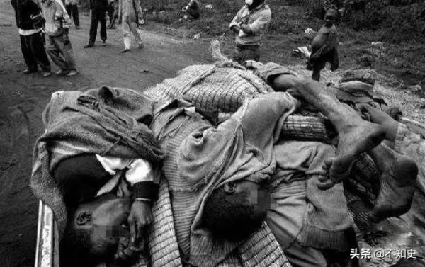 精神病當總統，6萬人死亡15萬人消失，被判死刑竟無人敢開槍