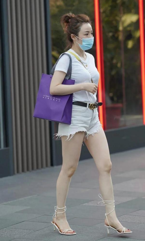 決定臉好看不好看的是眼睛還是鼻子？