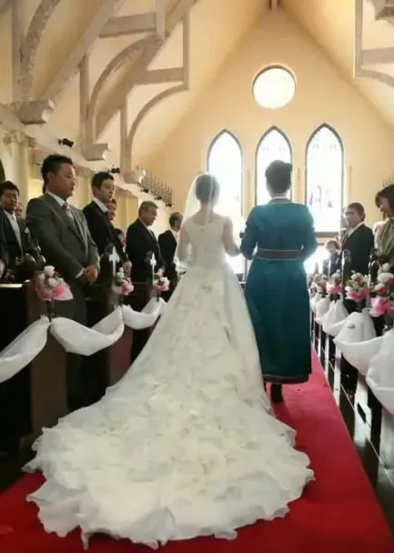 女碩士攢100W去留學,卻放棄當外交官,下嫁日本農村做家庭主婦? 女碩士攢100W去留學,卻放棄當外交官,下嫁日本農村做家庭主婦?