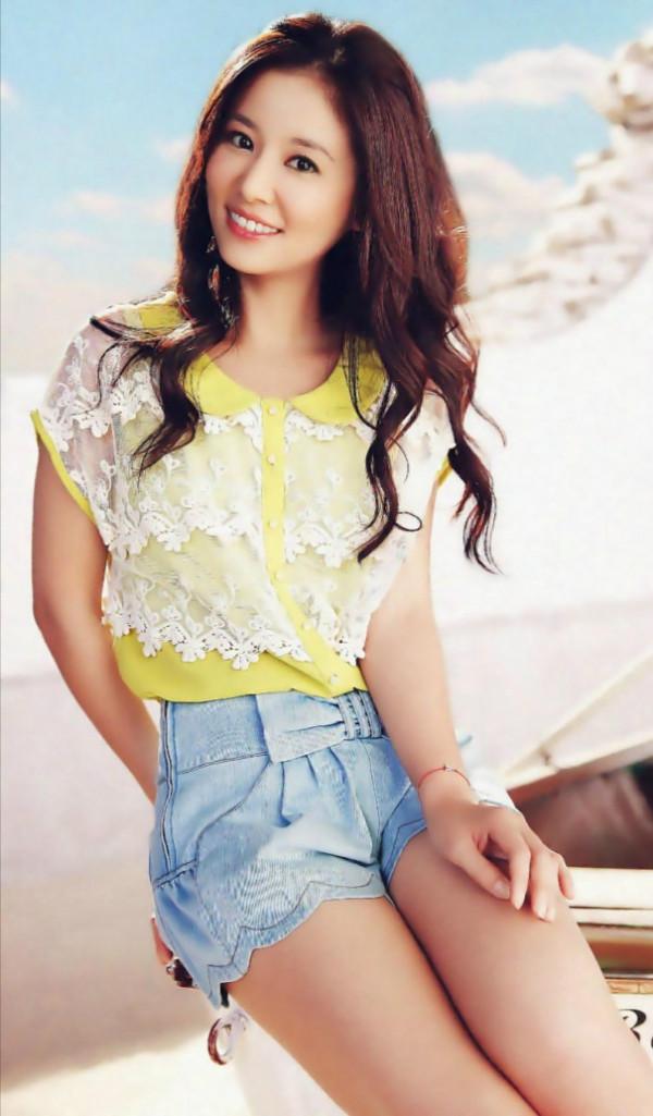 林心如美照一冊，欣賞