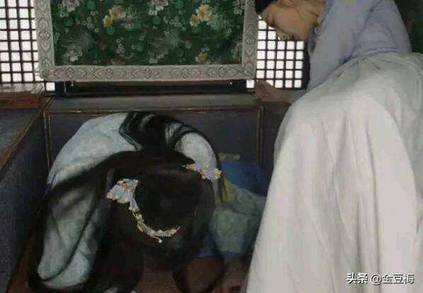 嘉南傳:愫愫懷孕後意外小產,在婆家處境艱難,幸好有姜保寧庇護 嘉南傳:愫愫懷孕後意外小產,在婆家處境艱難,幸好有姜保寧庇護