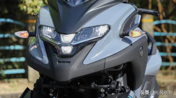 試駕雅馬哈YAMAHA Tricity300!超前部署安全性的三足巨獸 試駕雅馬哈YAMAHA Tricity300!超前部署安全性的三足巨獸