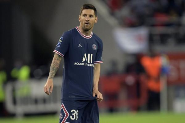 裡瓦爾多稱梅球王“黑臉”是好事,穆里尼奧提前發現後防線的漏洞 裡瓦爾多稱梅球王“黑臉”是好事,穆里尼奧提前發現後防線的漏洞