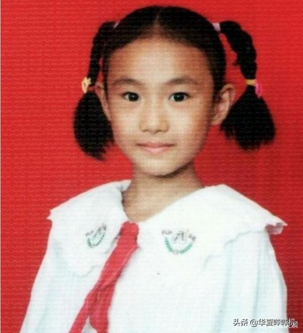 四大超模間的恩怨情仇，從鐵三角到塑膠情，誰是贏家？