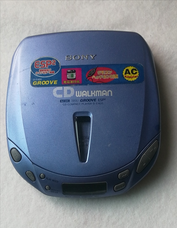 CD隨聲聽的懷舊之旅——SONY CD機 D-E400
