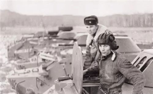 紅色伏地魔：蘇聯對華核地雷防禦帶