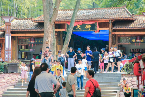 年末出遊好去處，抓住2021年的尾巴，開啟入冬吸氧之旅