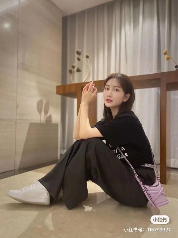 新年第一波種草，我看王鷗行