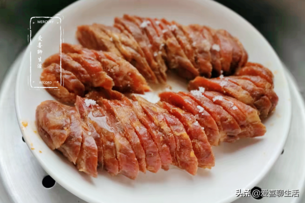 秋冬交替,多吃蒸菜,這菜蒸一蒸就上桌,香到流口水,好吃不停筷 秋冬交替,多吃蒸菜,這菜蒸一蒸就上桌,香到流口水,好吃不停筷