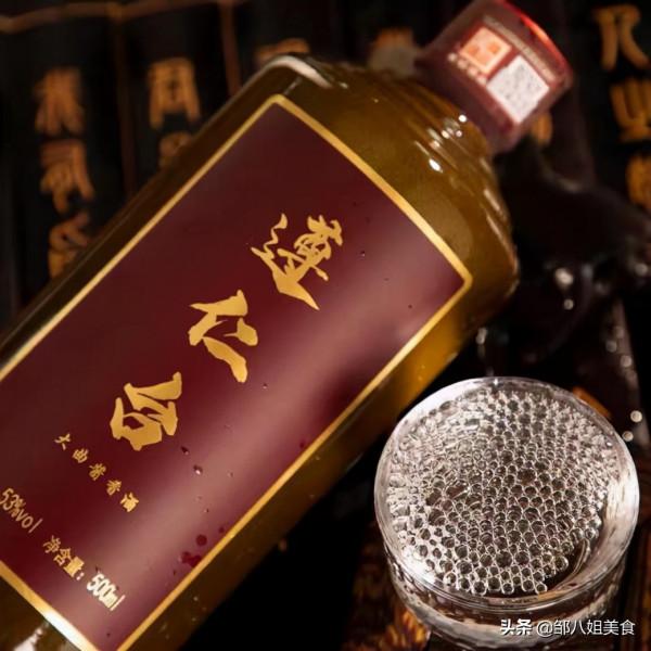 包裝和酒質成反比的5款&OpenCurlyDoubleQuote;窩囊酒&rdquo;，看包裝沒慾望，喝一口忘不掉