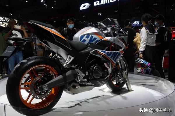 摩博會丨宗申賽科龍 公升級運動巡航驚豔來襲、多款新車釋出