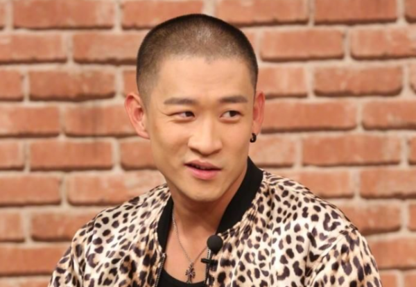 離婚費500萬、坐擁北京五層別墅，脫離德雲社的曹金有這麼賺錢嗎