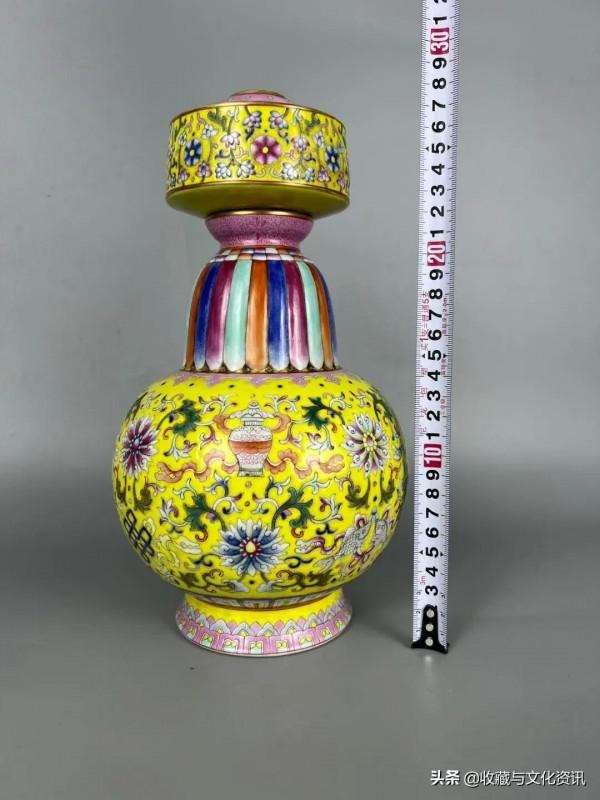清黃地粉彩八寶紋賁巴瓶鑑賞
